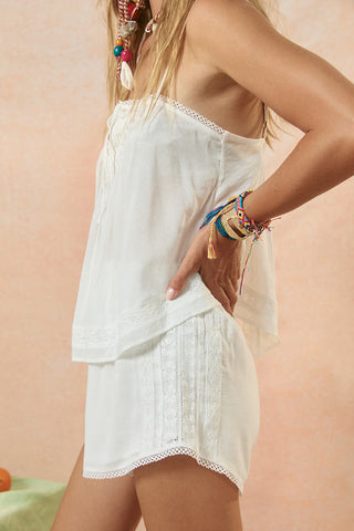 hera-lace-crop