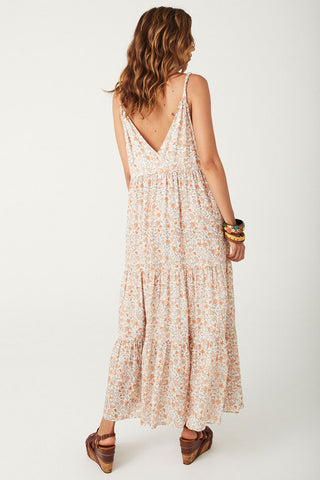 sunshine-bandit-strappy-gown