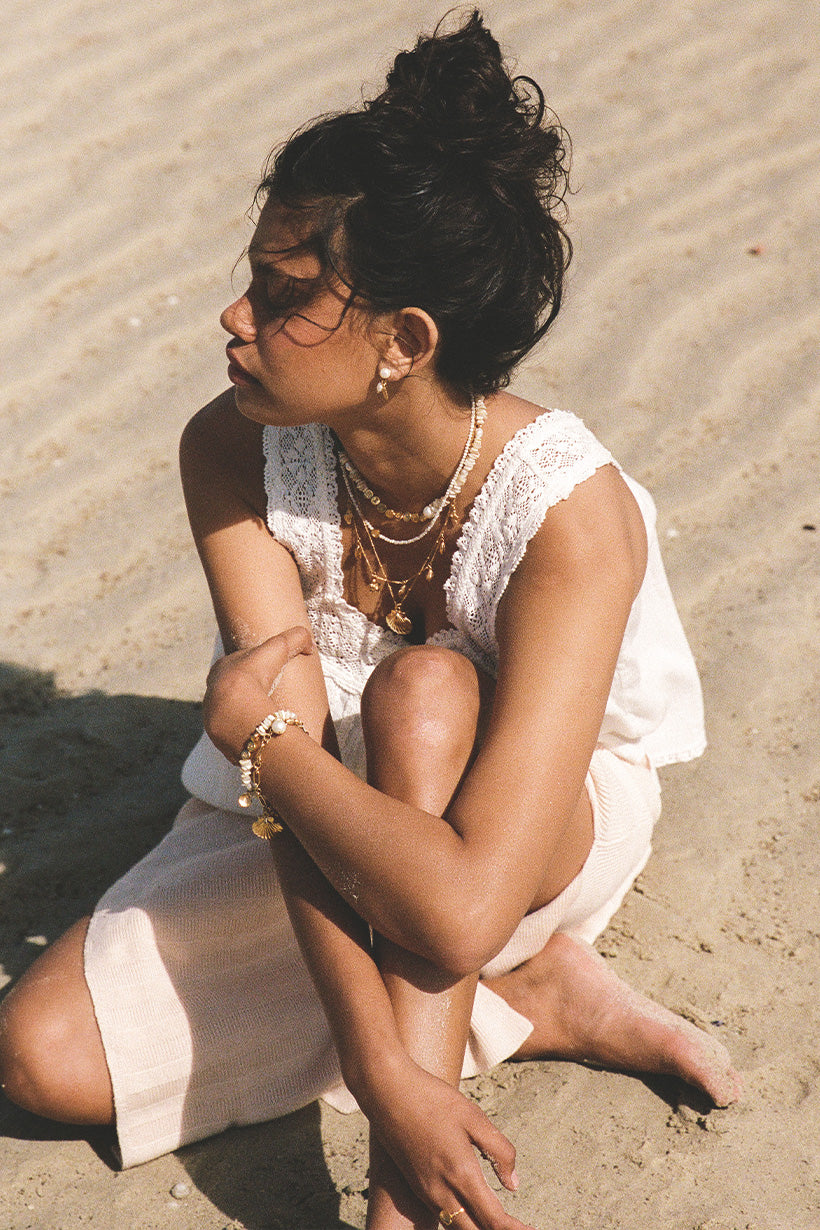 Hibiscus Necklace